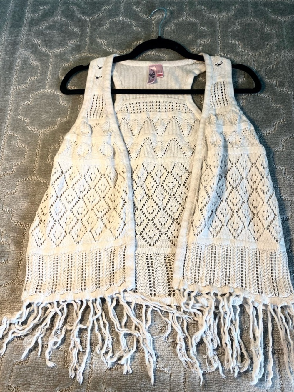 Dolled Up Sweater Vest Womens Medium Cream Fringe‎ Boho Crochet Open Knit